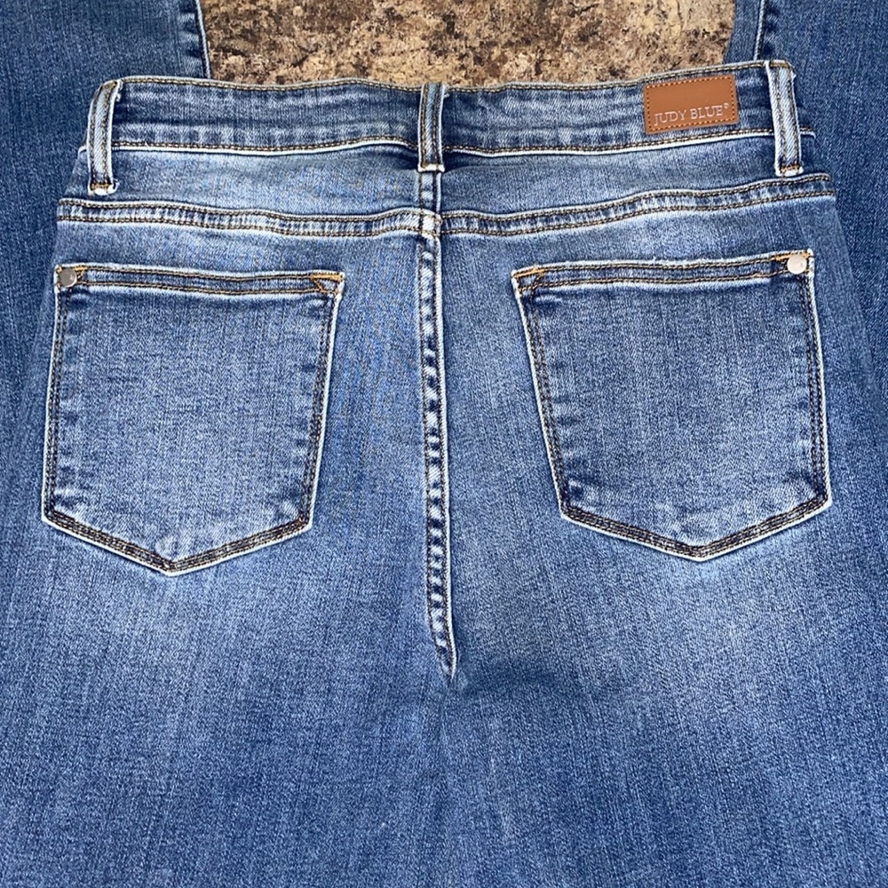 JUDY BLUE Distressed Mid-Rise Women's Blue Jeans - Picture 9 of 13